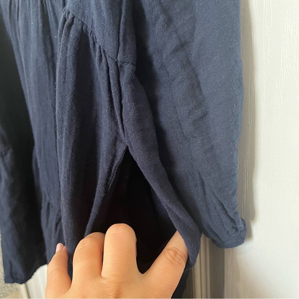 Navy Blue V-Neck Tiered Dress w/ Pockets - Picture 4 of 7